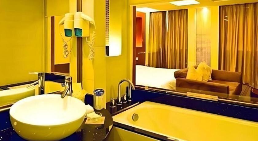 Friendship Hotel Shenzhen Zewnętrze zdjęcie